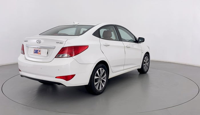 2016 Hyundai Verna FLUIDIC 1.6 SX VTVT, Petrol, Manual, 44,409 km, Right Back Diagonal