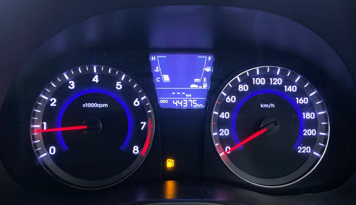 2016 Hyundai Verna FLUIDIC 1.6 SX VTVT, Petrol, Manual, 44,409 km, Odometer Image