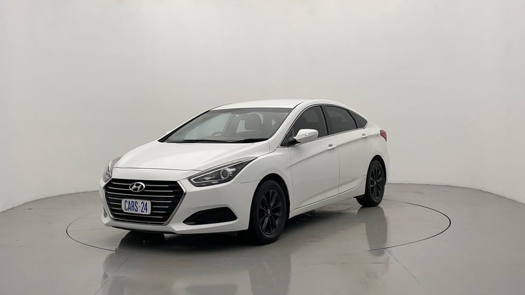 Left Front Diagonal (45- Degree) View