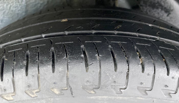 2019 Maruti IGNIS DELTA 1.2 K12, Petrol, Manual, 17,479 km, Left Front Tyre Tread