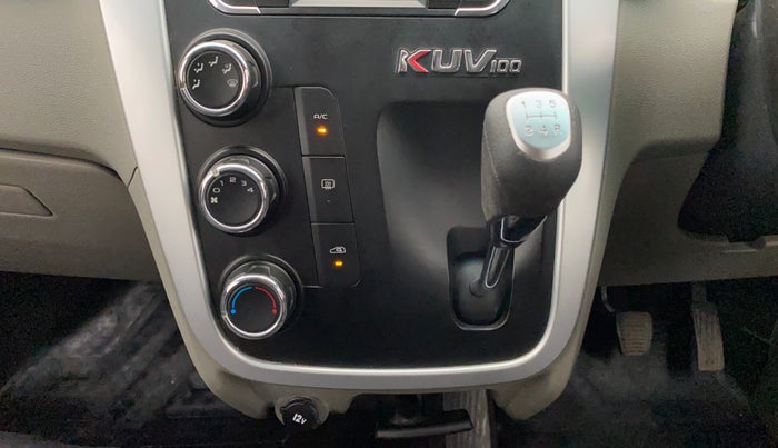 2016 Mahindra Kuv100 K8 6 STR, Petrol, Manual, 31,469 km, Gear Lever