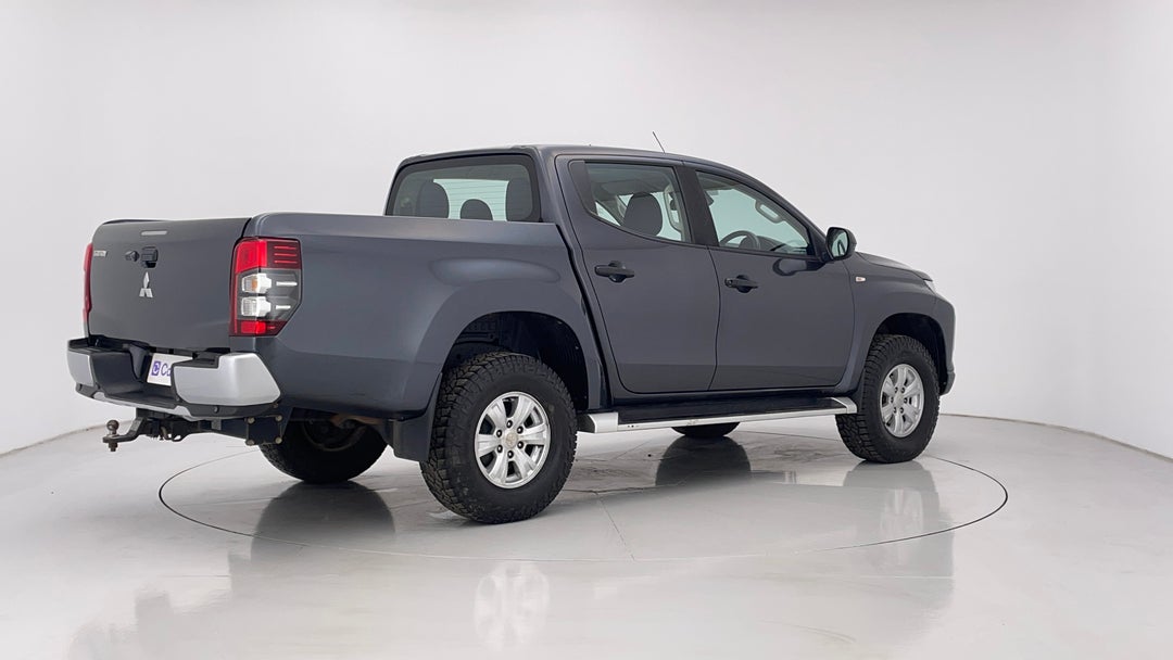 2021 Mitsubishi Triton Glx+ (4x4), Automatic, 106581 km, Right Back Diagonal (45- Degree) View