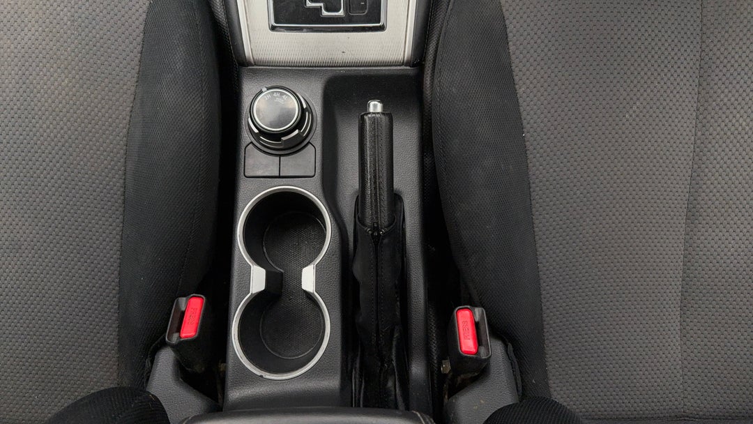 2021 Mitsubishi Triton Glx+ (4x4), Automatic, 106581 km, Handbrake