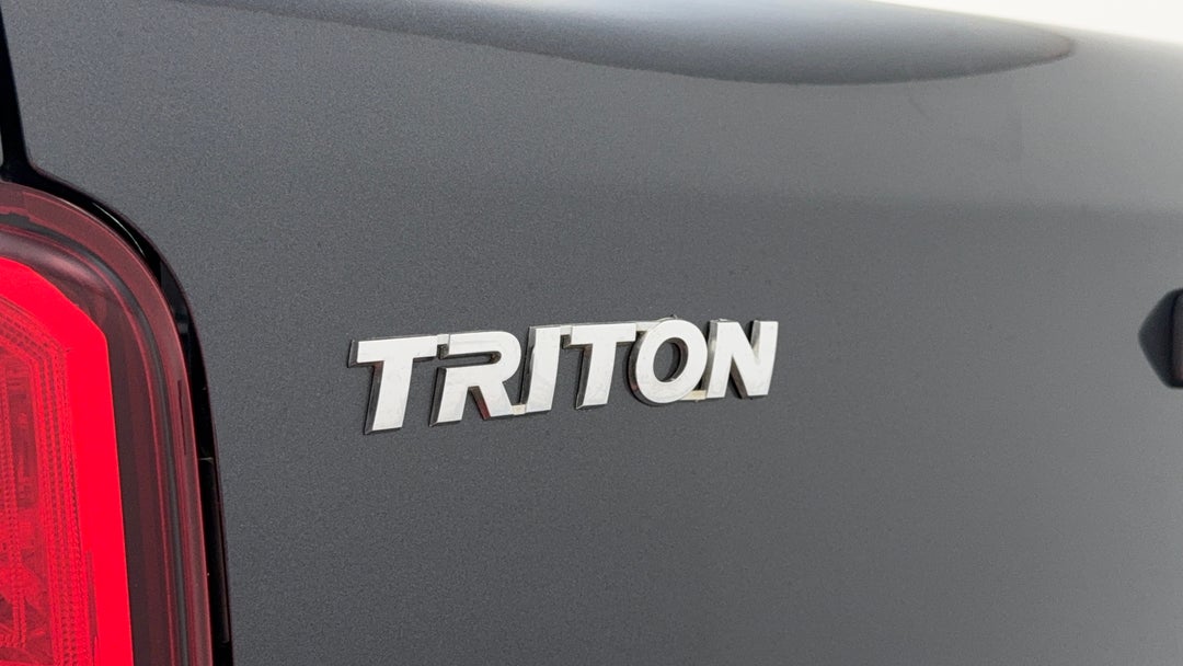 2021 Mitsubishi Triton Glx+ (4x4), Automatic, 106581 km, Badge (Boot Left Side)