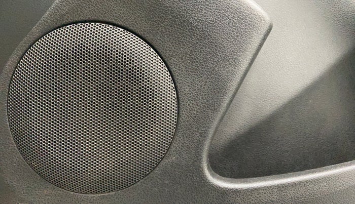 2018 Nissan Terrano XL O (D), Diesel, Manual, 96,253 km, Speaker