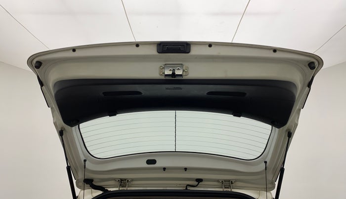 2015 Hyundai Elite i20 ASTA 1.2, Petrol, Manual, 44,382 km, Boot Door Open
