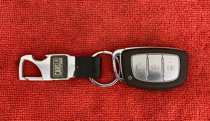 2015 Hyundai Elite i20 ASTA 1.2, Petrol, Manual, 44,382 km, Key Close Up