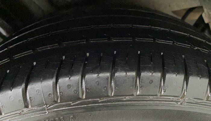 2015 Hyundai Elite i20 ASTA 1.2, Petrol, Manual, 44,382 km, Left Rear Tyre Tread