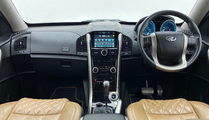 2019 Mahindra XUV500 W11 AT, Diesel, Automatic, 21,352 km, Dashboard
