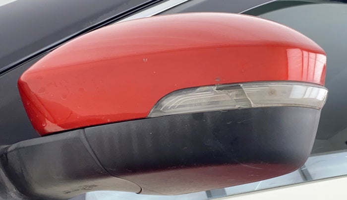 2018 Tata NEXON XZ+ 1.5, Diesel, Manual, 56,921 km, Left rear-view mirror - Indicator light has minor damage