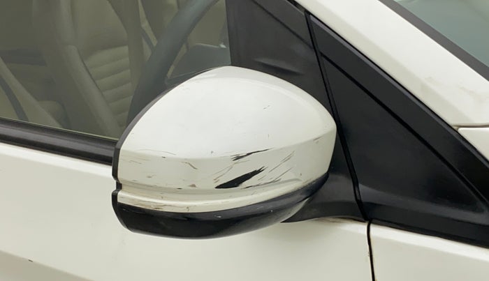 2017 Honda Amaze 1.2L I-VTEC S, Petrol, Manual, 67,161 km, Right rear-view mirror - Minor scratches