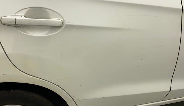 2017 Honda Amaze 1.2L I-VTEC S, Petrol, Manual, 67,161 km, Right rear door - Minor scratches