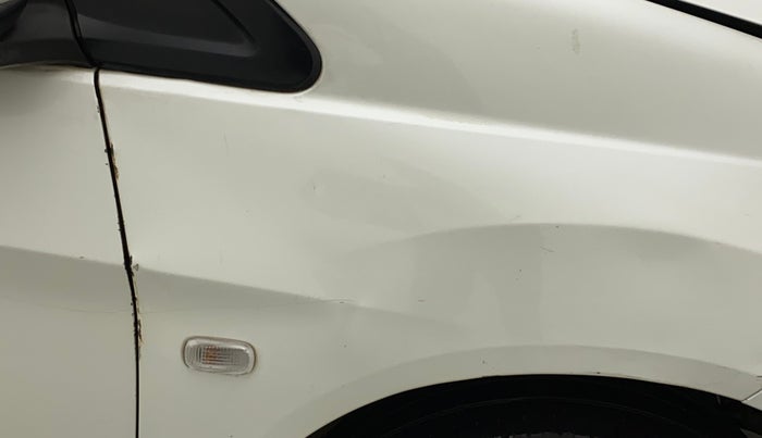 2017 Honda Amaze 1.2L I-VTEC S, Petrol, Manual, 67,161 km, Right fender - Slight discoloration