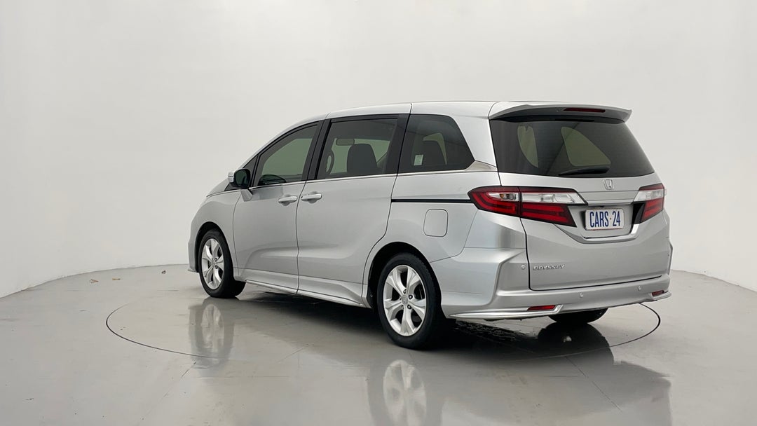 Left Back Diagonal (45- Degree) View