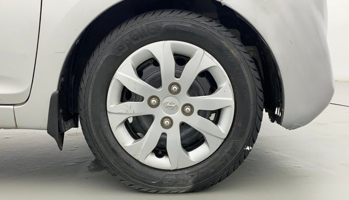 2015 Hyundai Eon MAGNA PLUS, Petrol, Manual, 14,927 km, Right Front Wheel