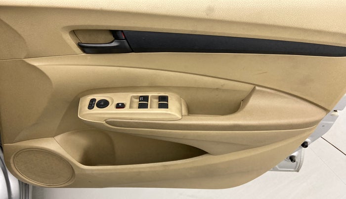 2013 Honda City 1.5L I-VTEC S MT, Petrol, Manual, 58,067 km, Driver Side Door Panels Control