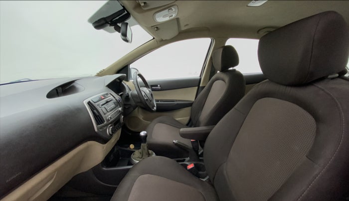 2012 Hyundai i20 ASTA 1.2, Petrol, Manual, 60,167 km, Right Side Front Door Cabin