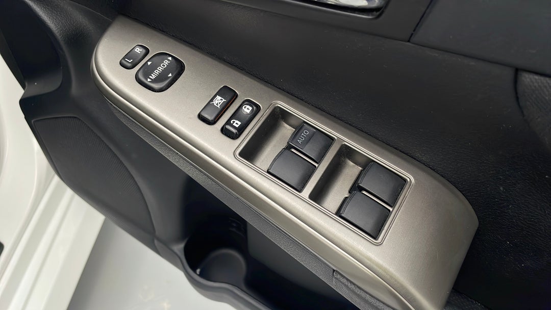 Drivers Side Door Panel Controls