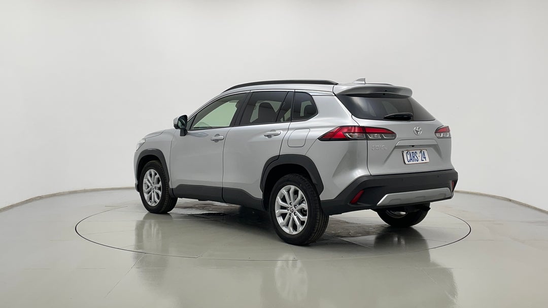 Left Back Diagonal (45- Degree) View