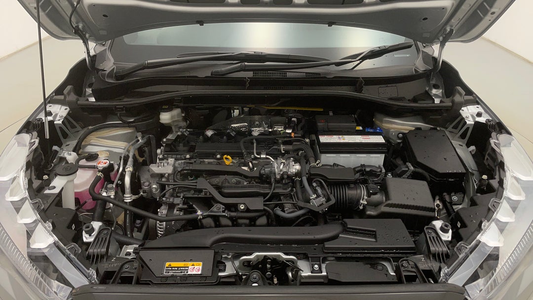 Open Bonnet (Engine)