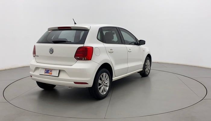 2015 Volkswagen Polo HIGHLINE1.2L, Petrol, Manual, 64,998 km, Right Back Diagonal