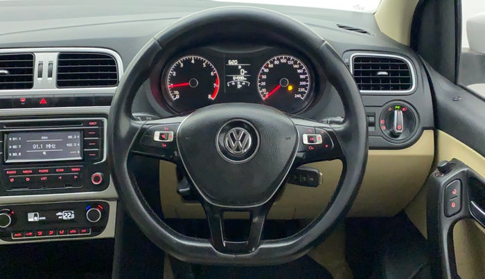 2015 Volkswagen Polo HIGHLINE1.2L, Petrol, Manual, 64,998 km, Steering Wheel Close Up