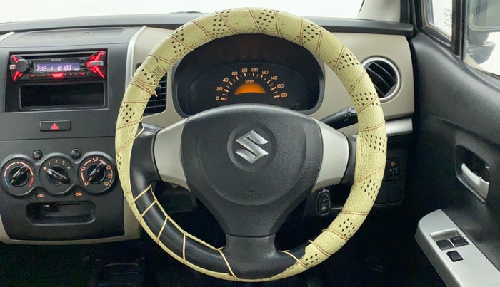2015 Maruti Wagon R 1.0 LXI, Petrol, Manual, 86,239 km, Steering Wheel Close Up