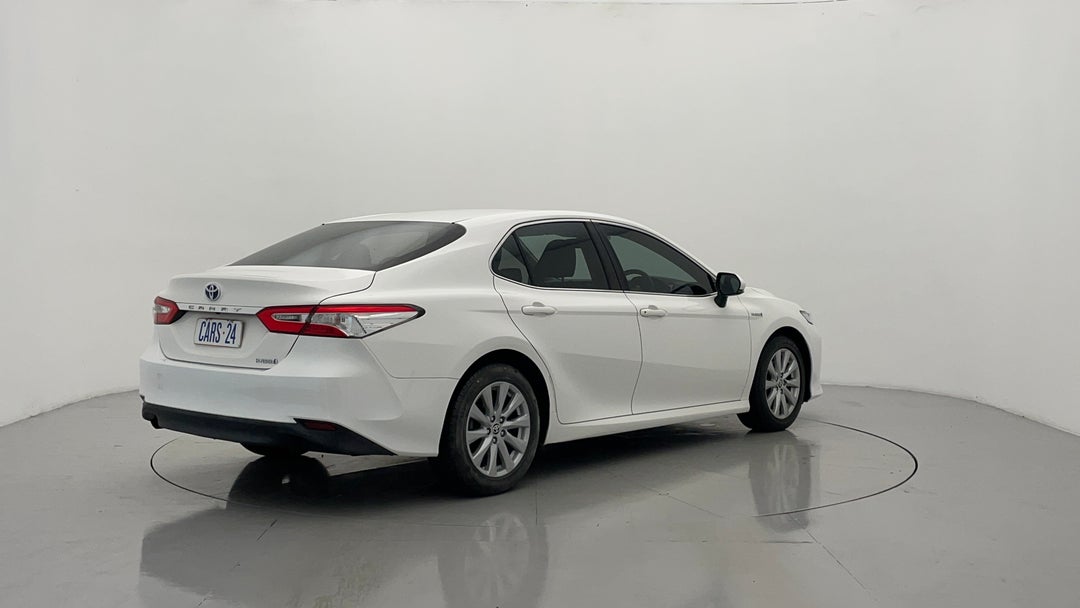 Right Back Diagonal (45- Degree) View