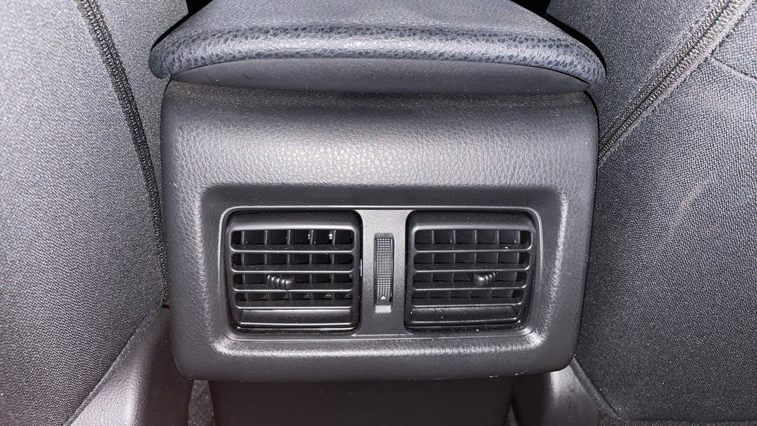 Rear A/C Vent