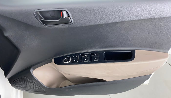 2019 Hyundai Grand i10 MAGNA 1.2 KAPPA VTVT, Petrol, Manual, 21,193 km, Driver Side Door Panels Control