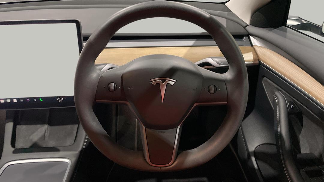 2023 Tesla Model 3 Long Range, Automatic, 38277 km, Steering Wheel Close-up