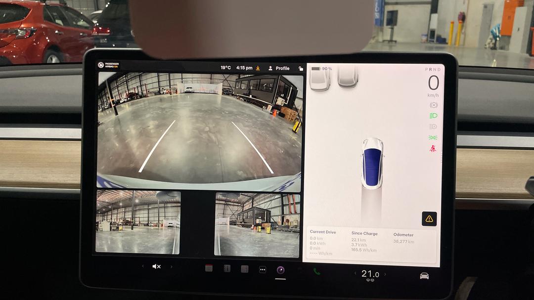 2023 Tesla Model 3 Long Range, Automatic, 38277 km, Parking Camera
