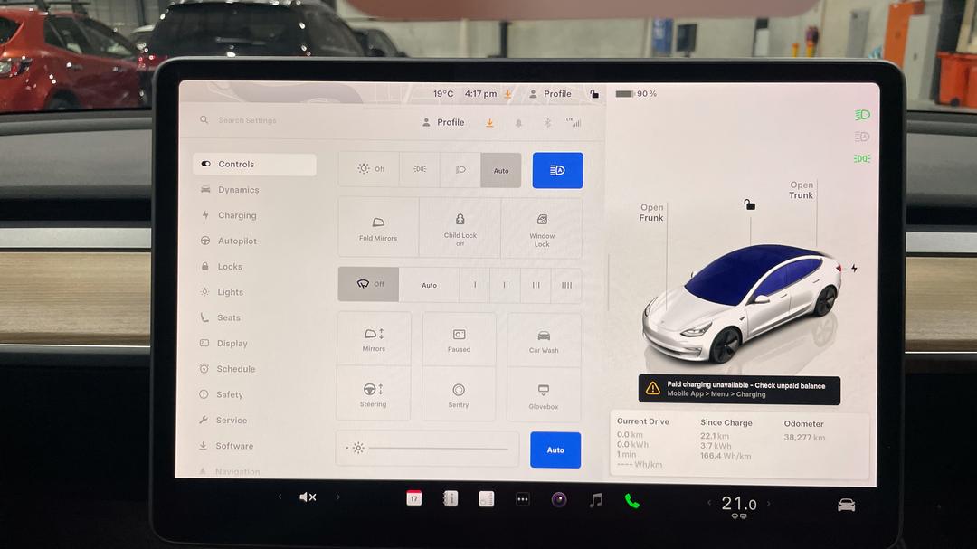 2023 Tesla Model 3 Long Range, Automatic, 38277 km, Utility Switches/Buttons