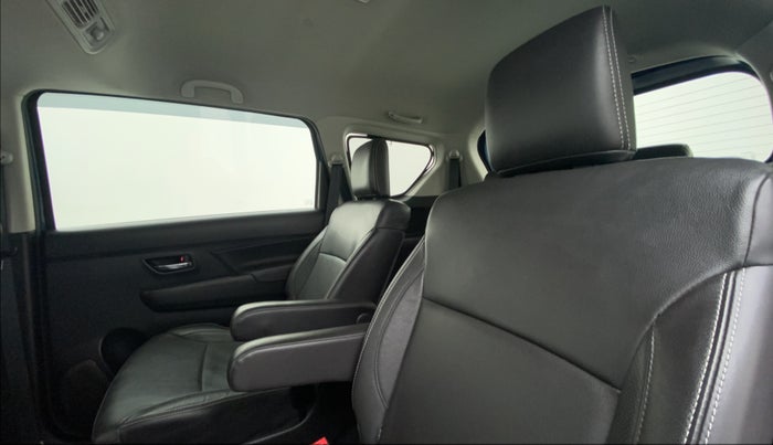 2021 Maruti XL6 ALPHA AT, Petrol, Automatic, 45,008 km, Right Side Rear Door Cabin