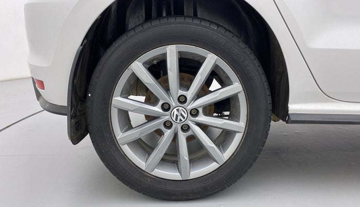 2020 Volkswagen Polo HIGH LINE PLUS 1.0, Petrol, Manual, 40,972 km, Right Rear Wheel