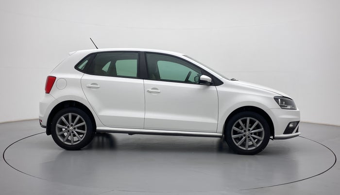 2020 Volkswagen Polo HIGH LINE PLUS 1.0, Petrol, Manual, 40,972 km, Right Side View