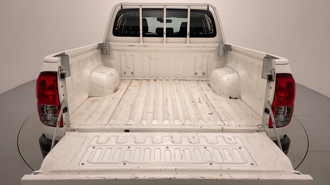 2021 Toyota Hilux Sr Hi-rider (4x2), Automatic, 57620 km, Boot Inside View