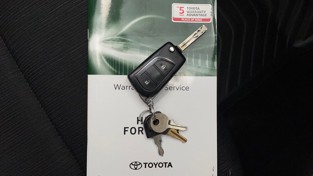 2021 Toyota Hilux Sr Hi-rider (4x2), Automatic, 57620 km, Key Close-up