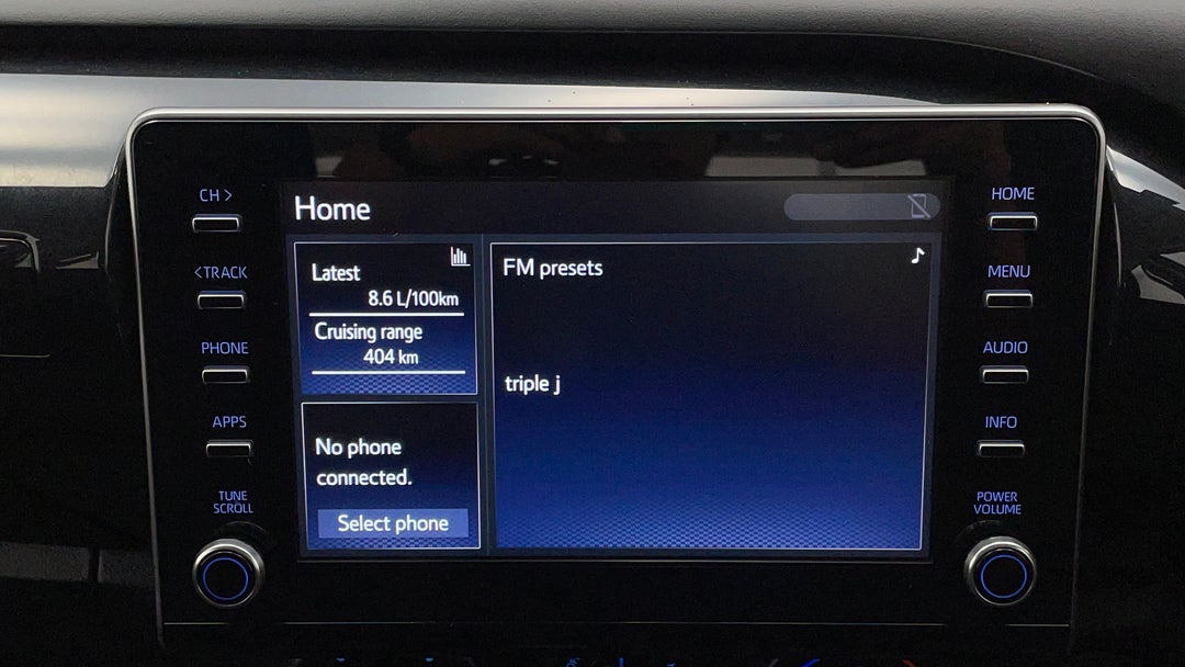 2021 Toyota Hilux Sr Hi-rider (4x2), Automatic, 57620 km, Infotainment System