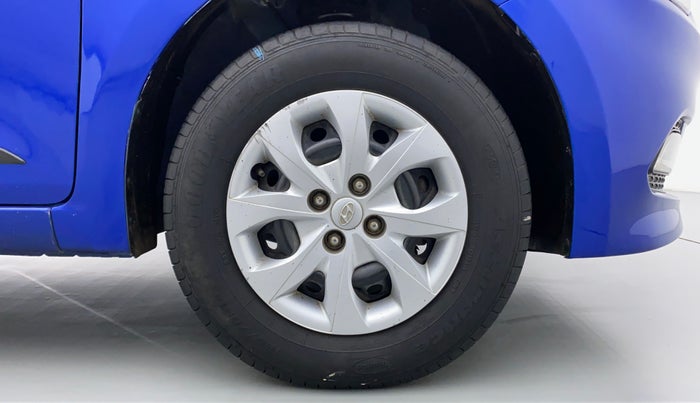 2016 Hyundai Elite i20 MAGNA 1.2, Petrol, Manual, 26,205 km, Right Front Wheel