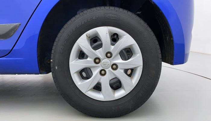 2016 Hyundai Elite i20 MAGNA 1.2, Petrol, Manual, 26,205 km, Left Rear Wheel