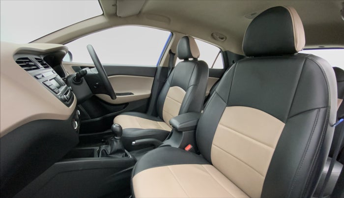 2016 Hyundai Elite i20 MAGNA 1.2, Petrol, Manual, 26,205 km, Right Side Front Door Cabin