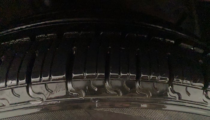 2014 Hyundai Grand i10 MAGNA 1.2 KAPPA VTVT, Petrol, Manual, 58,927 km, Left Front Tyre Tread