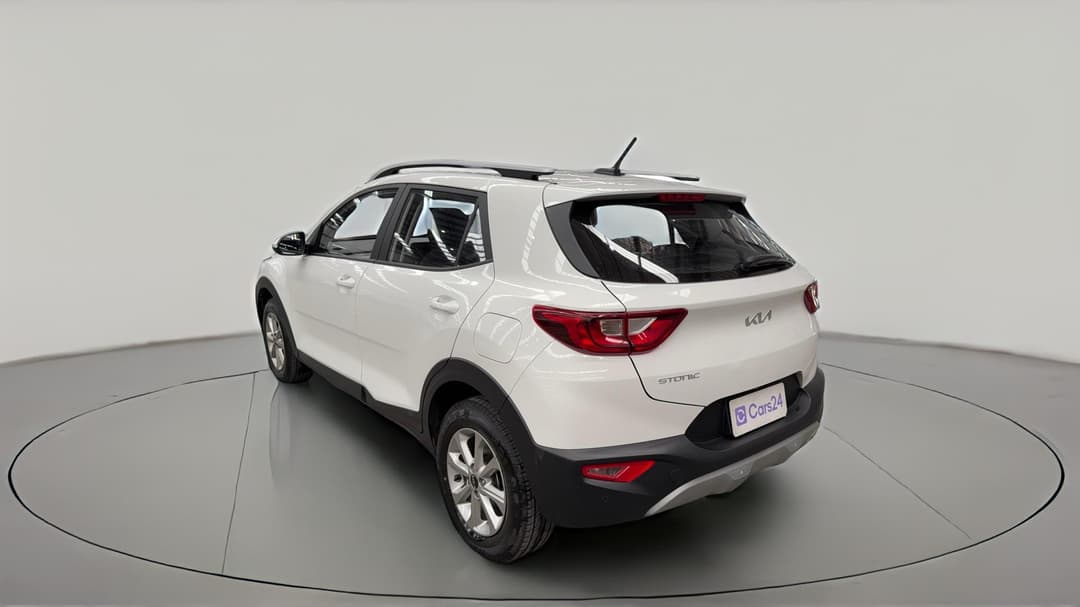 2024 Kia Stonic S, Automatic, 56956 km, Left Back Diagonal (45- Degree) View