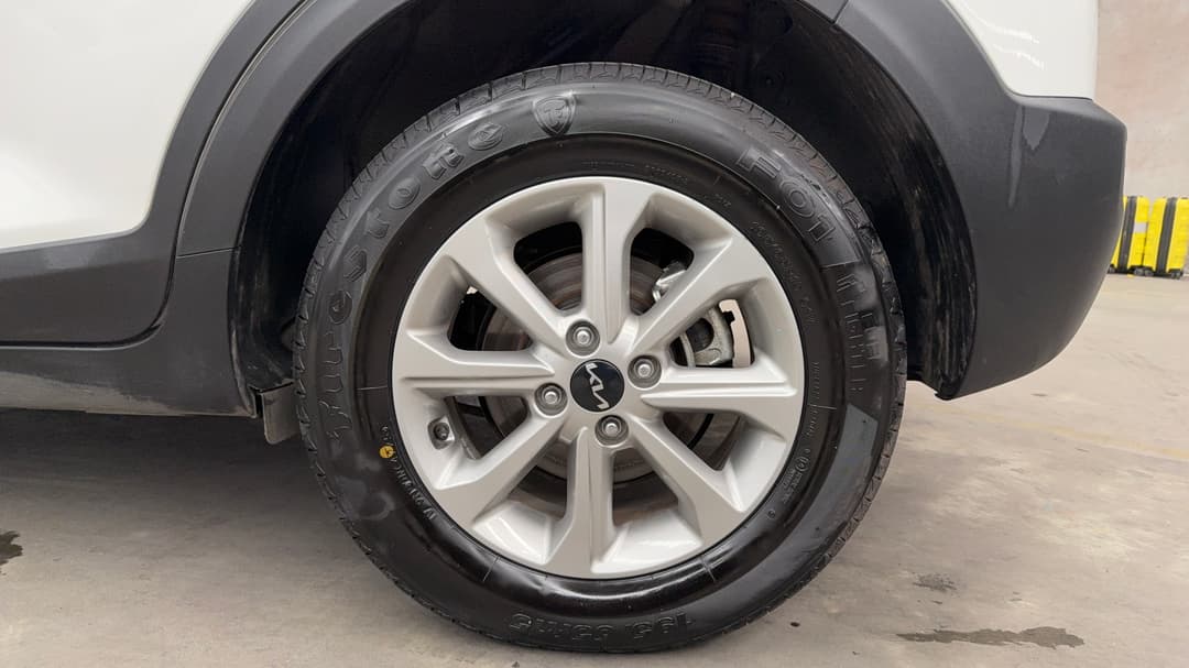 2024 Kia Stonic S, Automatic, 56956 km, Left Rear Wheel