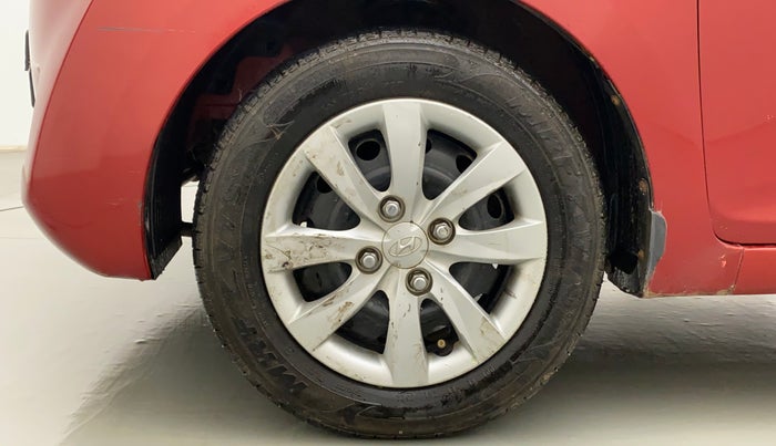 2011 Hyundai Eon MAGNA +, Petrol, Manual, 64,213 km, Left Front Wheel