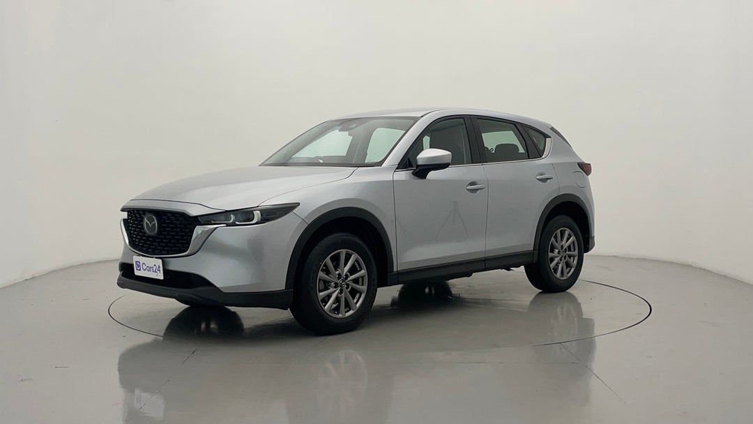 Left Front Diagonal (45- Degree) View