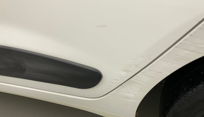 2018 Hyundai Grand i10 MAGNA 1.2 KAPPA VTVT, CNG, Manual, 47,633 km, Rear left door - Minor scratches