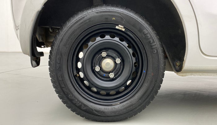 2016 Datsun Go T, Petrol, Manual, 20,216 km, Right Rear Wheel