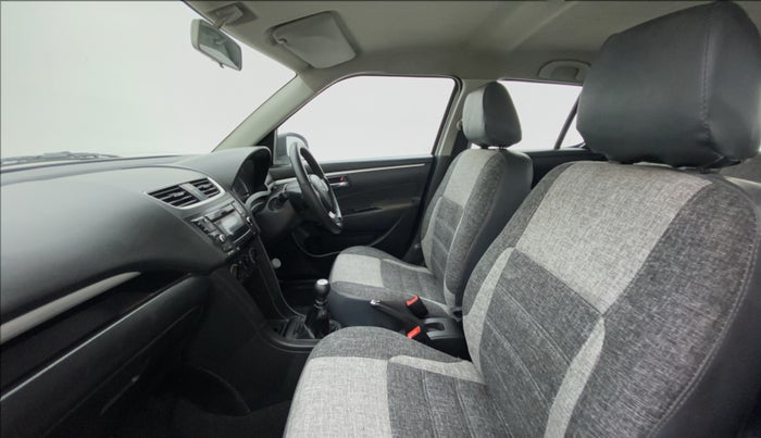 2015 Maruti Swift VDI ABS, Diesel, Manual, 57,387 km, Right Side Front Door Cabin